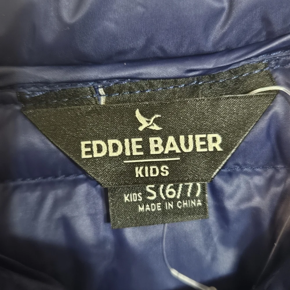 Eddie Bauer Kids Puffer Jacket in Deep Blue - Picture 6 of 7